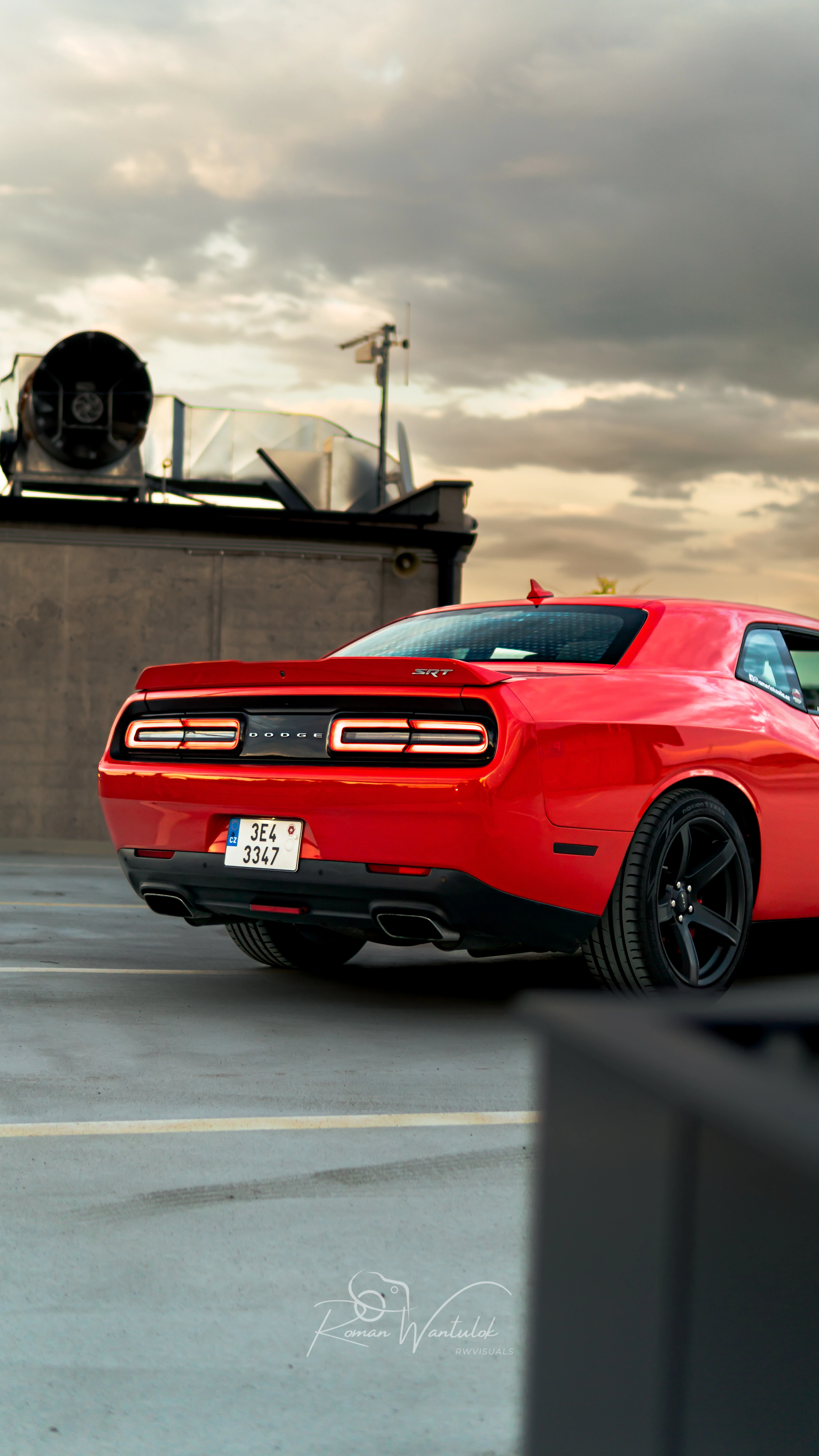 Challenger Rooftop Rear
