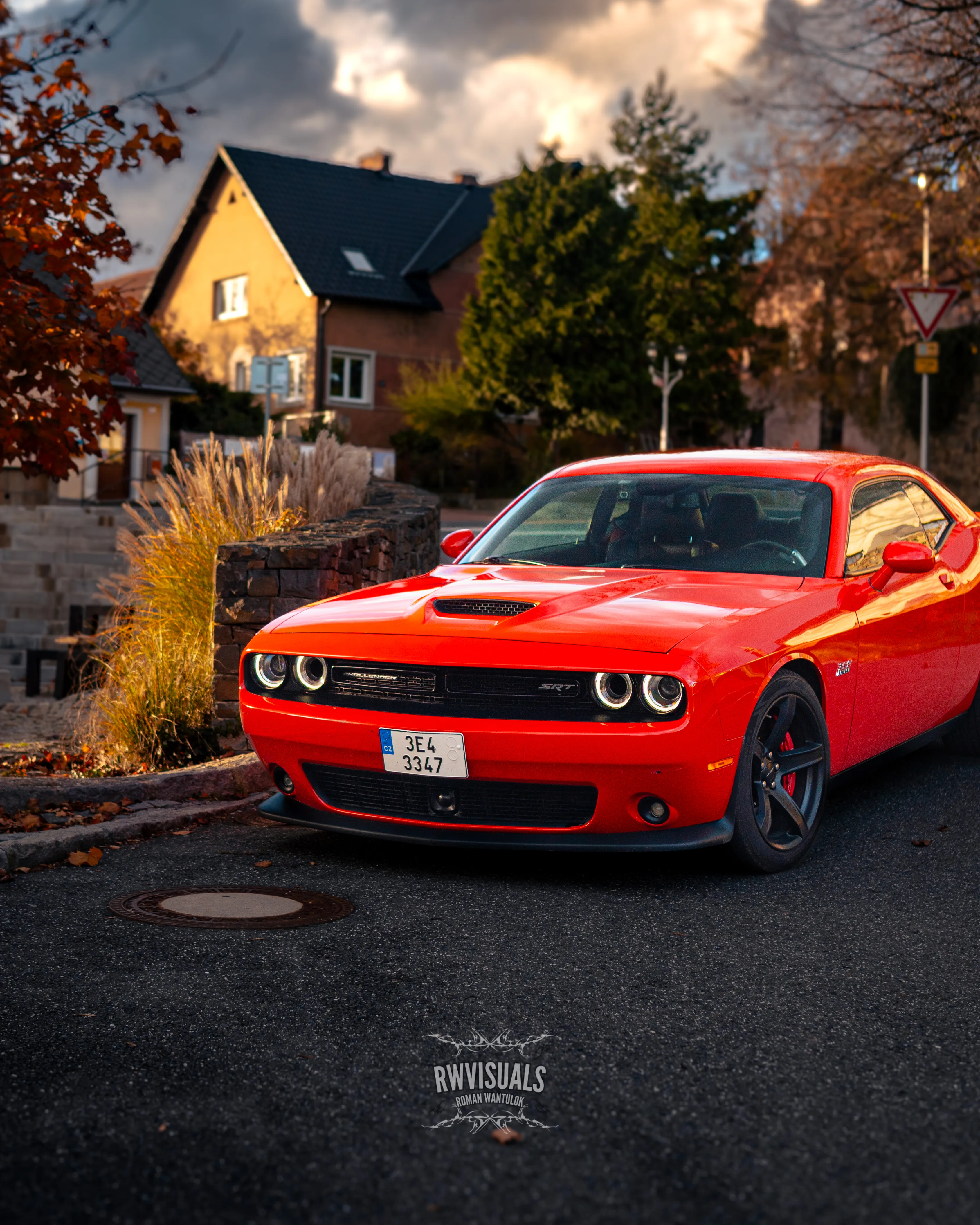 Challenger Sunset Front